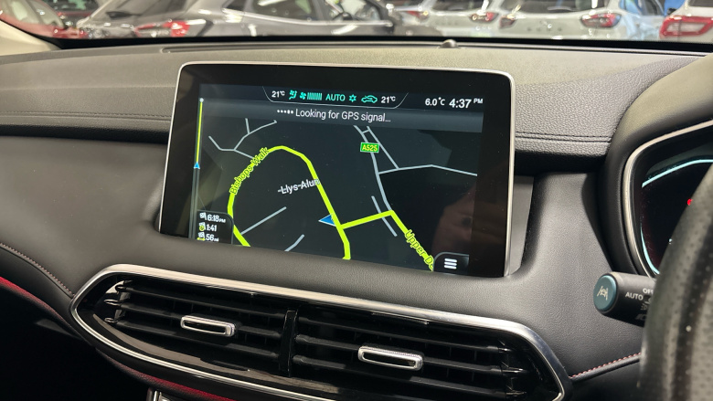 MG Hs 1.5 T-GDI Exclusive 5dr DCT Petrol Hatchback